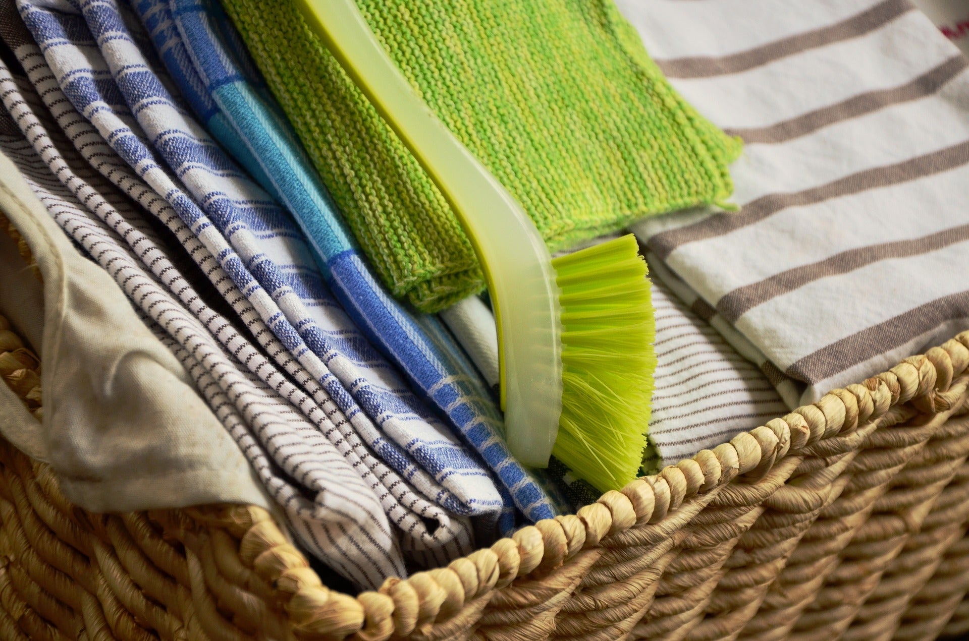 11 Surprising Things You Can Do with a Kitchen Towel – AMAKOZ Inc